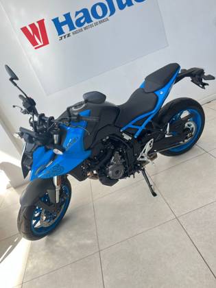 SUZUKI GSX-8S SUZUKI GSX-8S